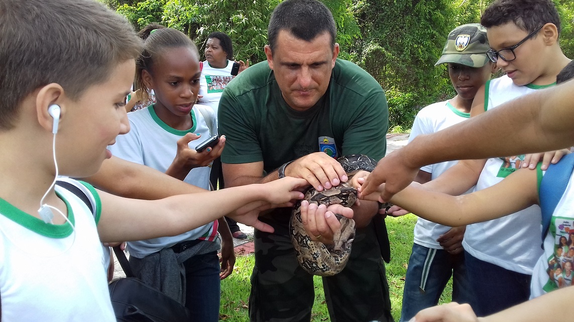 Educação ambiental na APA Jacuném (2)