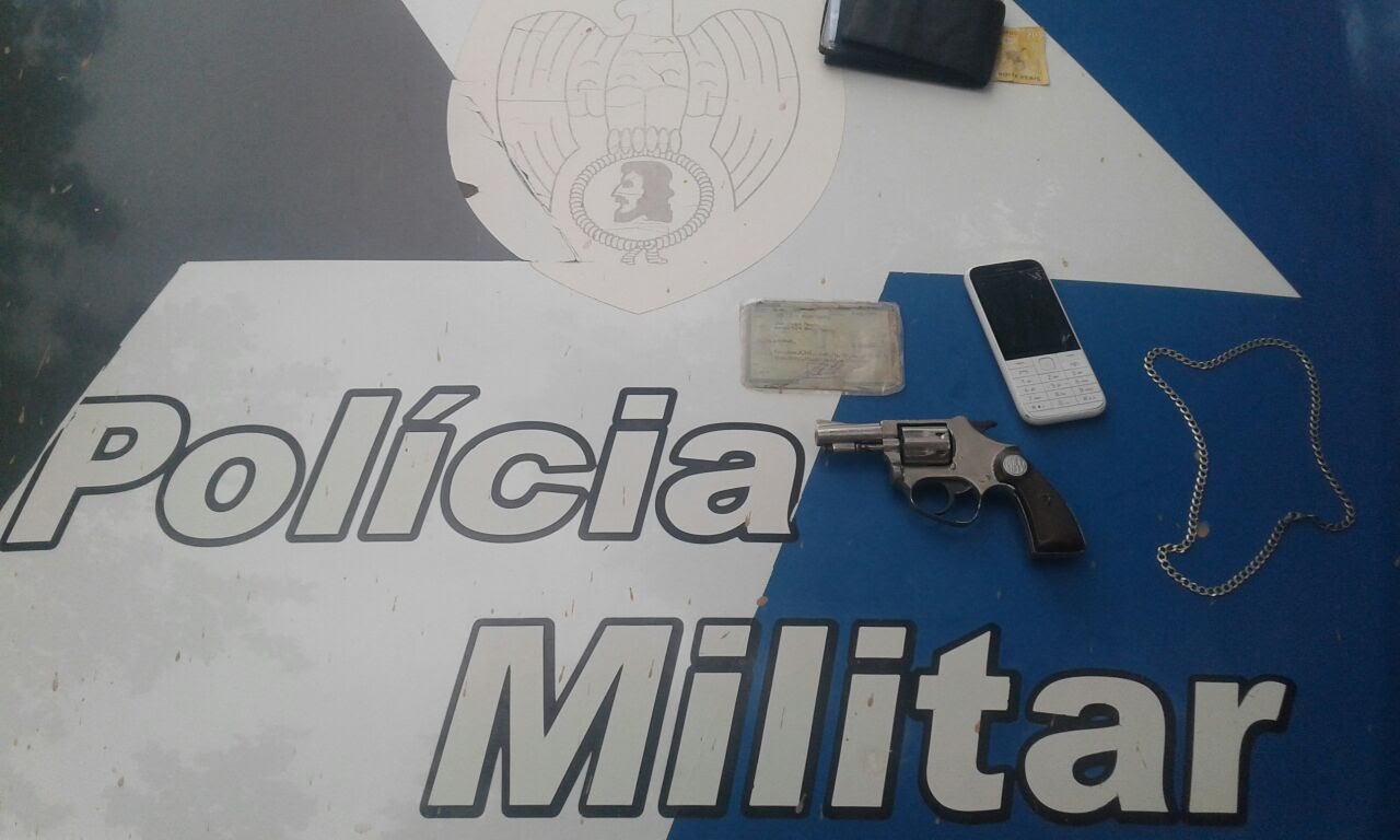 Revólver apreendido no Novo Parque