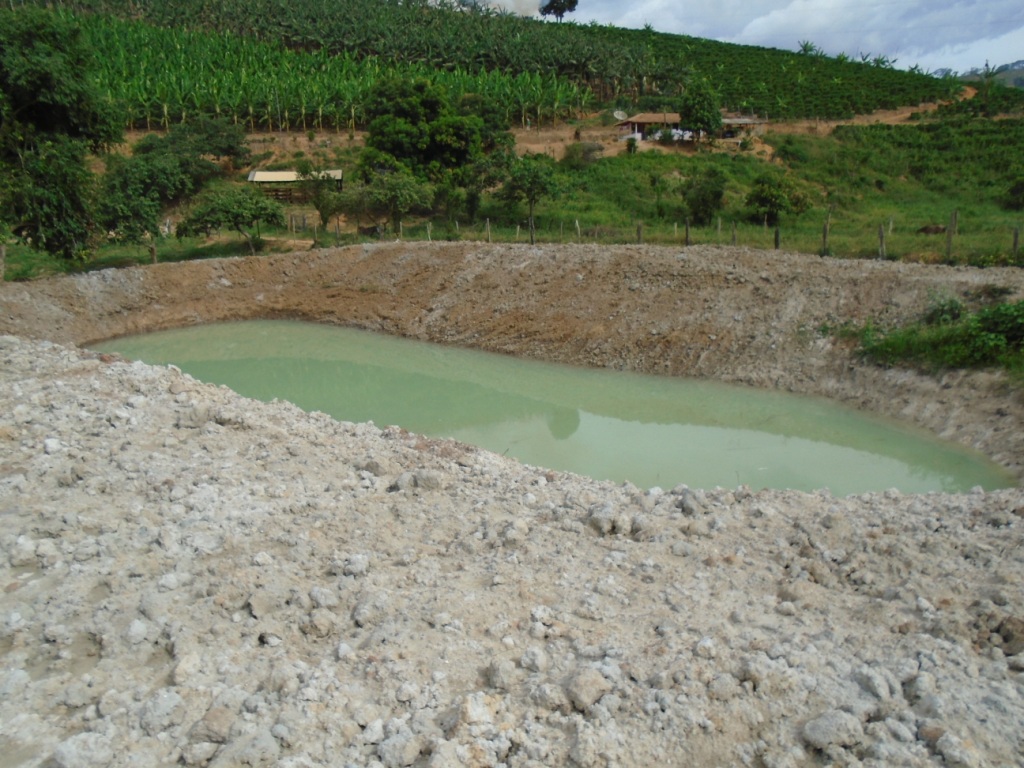 VISÃO DA ÁREA DO POÇO (2)-2