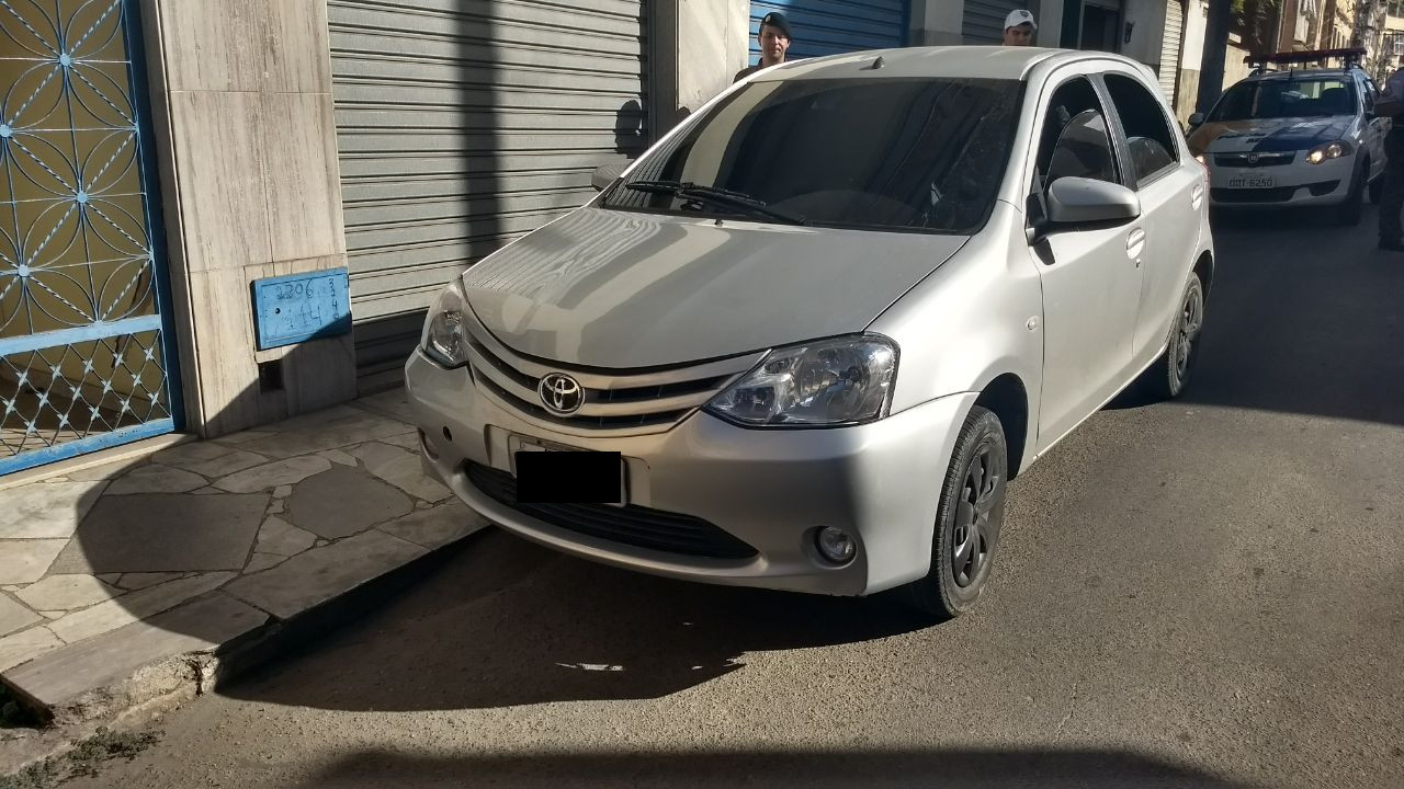Toyota Etios recuperado no Zumbi